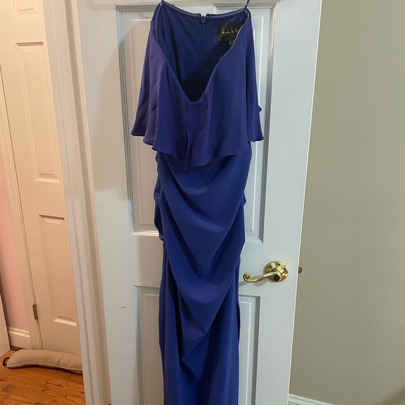 Nicole Miller formal gown - Picture 4 of 6